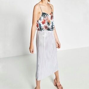 Zara Tropical and Metallic Pleated Midi Dress Size S